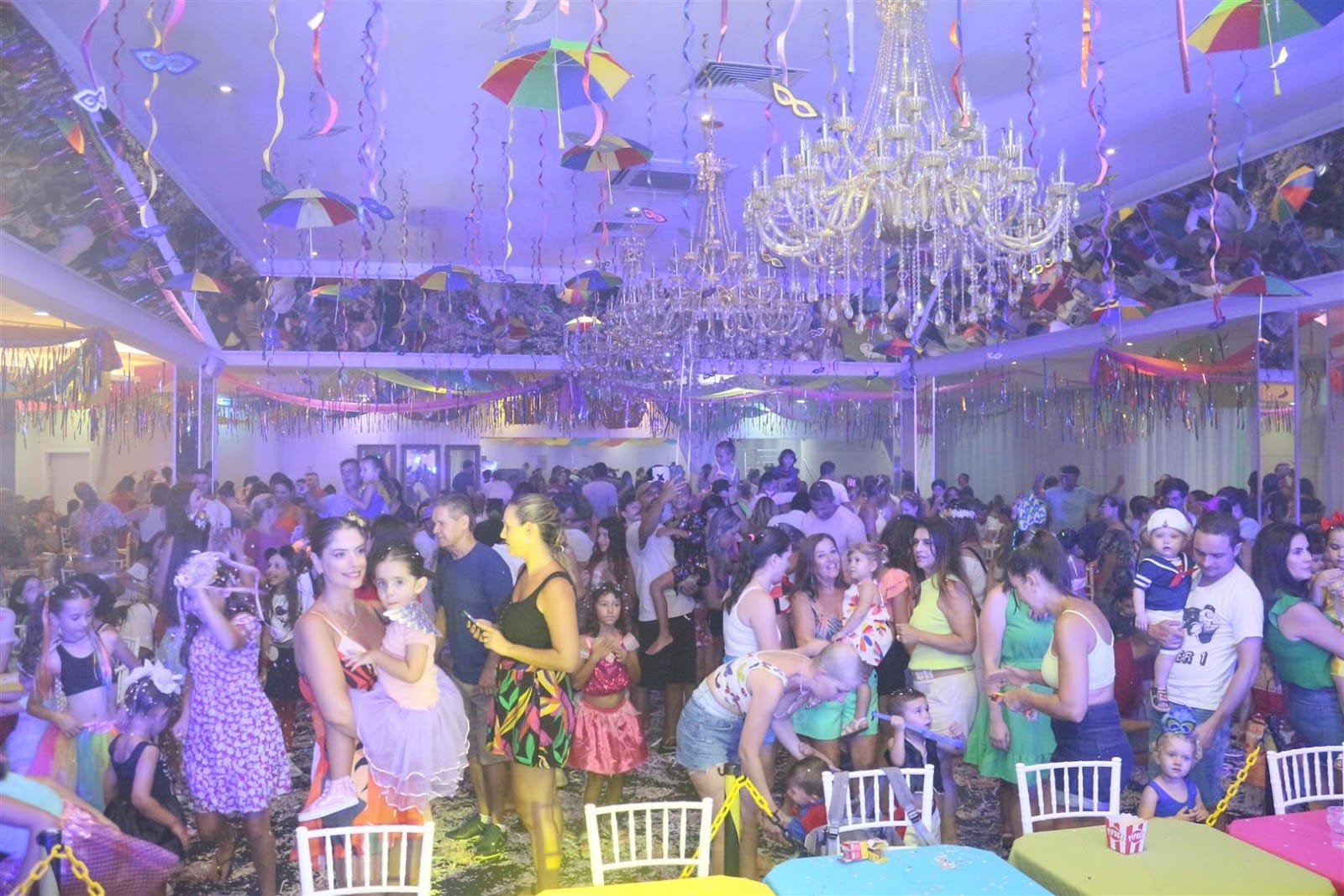 O baile infantil do Lira Tênis Clube é um dos mais procurados no Carnaval de Florianópolis